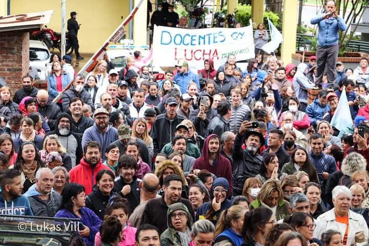 docentenlevantanelparo