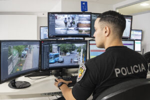 Centro-Integral-de-Operaciones-911_0009_Capa-13