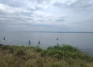 Busqueda-adolescente-desaparecido-en-rio-Parana-en-Garupa-2