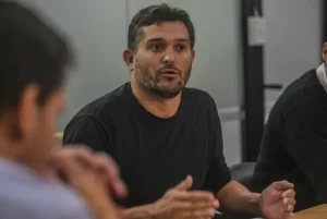 MInisterio-del-Agro-con-tabacaleros-Facundo-Lopez-Sartori-2-e1768069577282